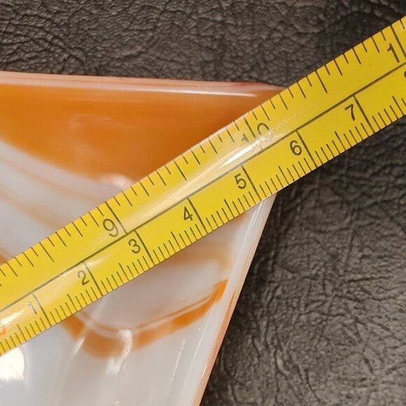 Red and White Swirl Glass Dish - Picture 4 of 5